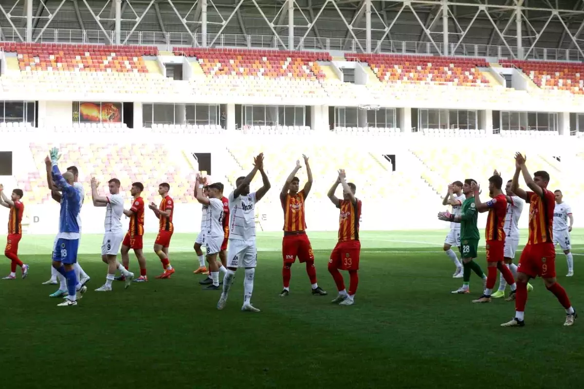 Gençlerbirliği, Yeni Malatyaspor'u 5-0 Geçerek Süper Lig'e Yükseldi