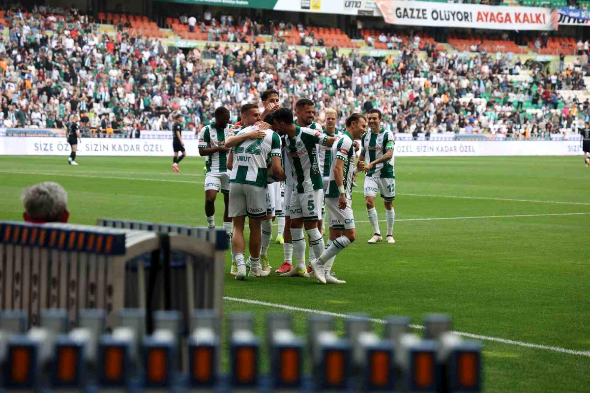 Konyaspor 17 Yıl Sonra Evinde Üst Üste 6 Maçta Galip