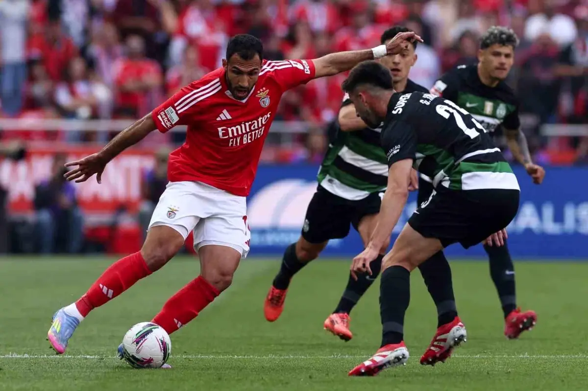 Benfica ve Sporting 1-1 Berabere Kaldı, Şampiyonluk Son Haftaya Kaldı