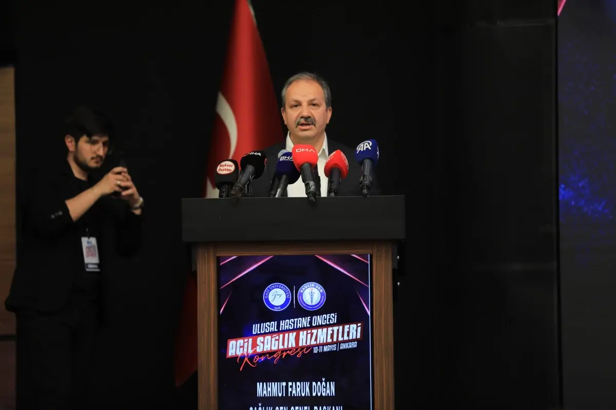 Sağlık Çalışanlarının Hakları İçin Mücadele Devam Ediyor: Sağlık-Sen'den Yeni Çalışma Planı