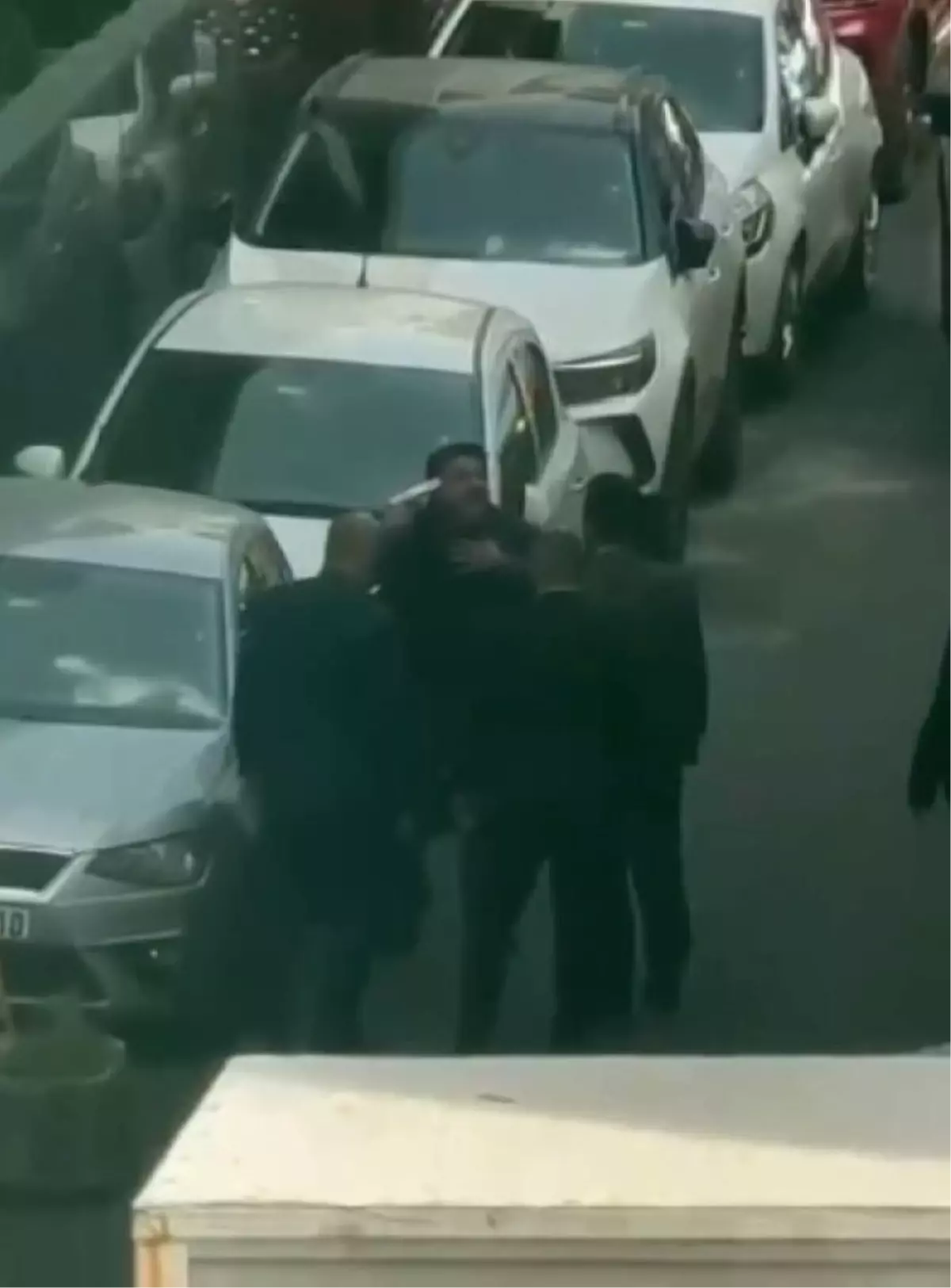 Çalık Holding Önünde Silahlı İntihar Girişimi: Erol Eğrek Hayatını Kaybetti
