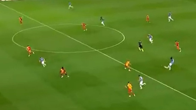 Trabzonspor'dan Galatasaray karşısında penaltı itirazı! Çekilen çizgi gündem oldu Trabzonspor'dan Galatasaray karşısında penaltı itirazı! Çekilen çizgi gündem oldu