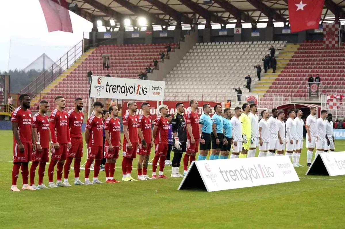 Ümraniyespor, Manisa FK'ya 1-0 Kaybetti