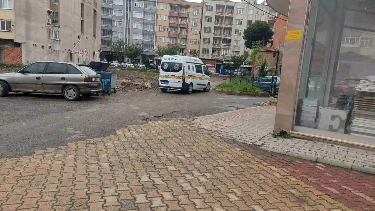 Bafra'da 68 Yaşındaki Kadın Düşerek Ağır Yaralandı