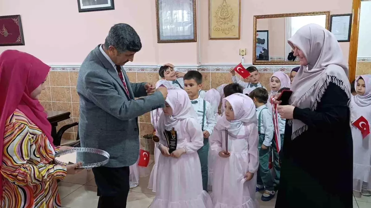 Anamur'da Miniklerden Kur'an-ı Kerim Etkinliği