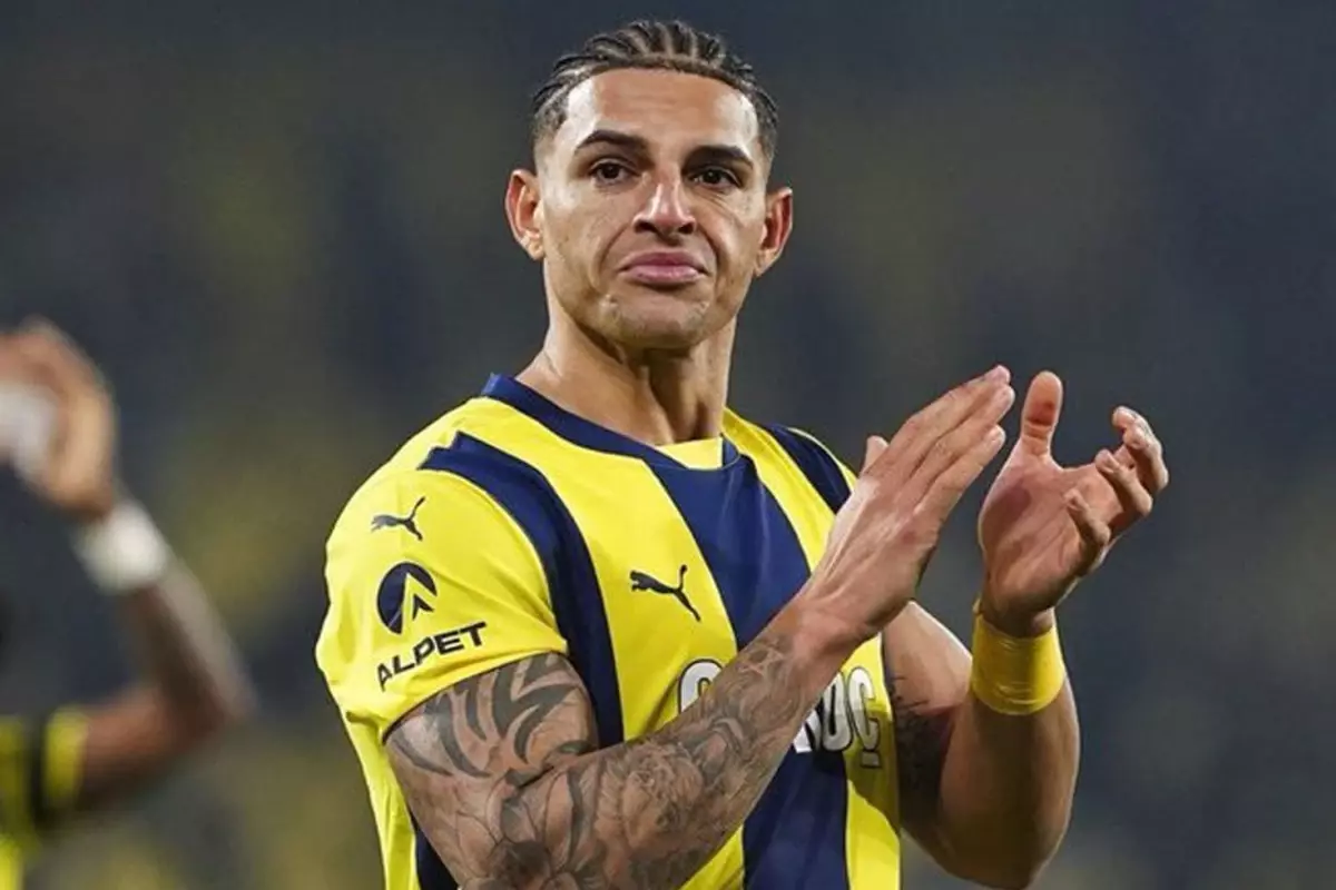 Fenerbahçe'de Diego Carlos için karar verildi
