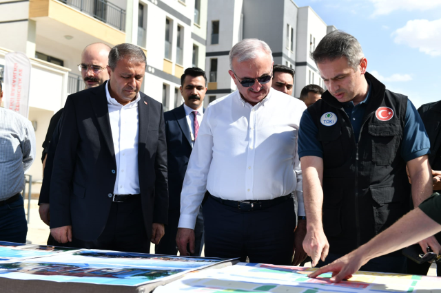 İçişleri Bakan Yardımcısı Karaloğlu: Depremin yaraları sarılıyor