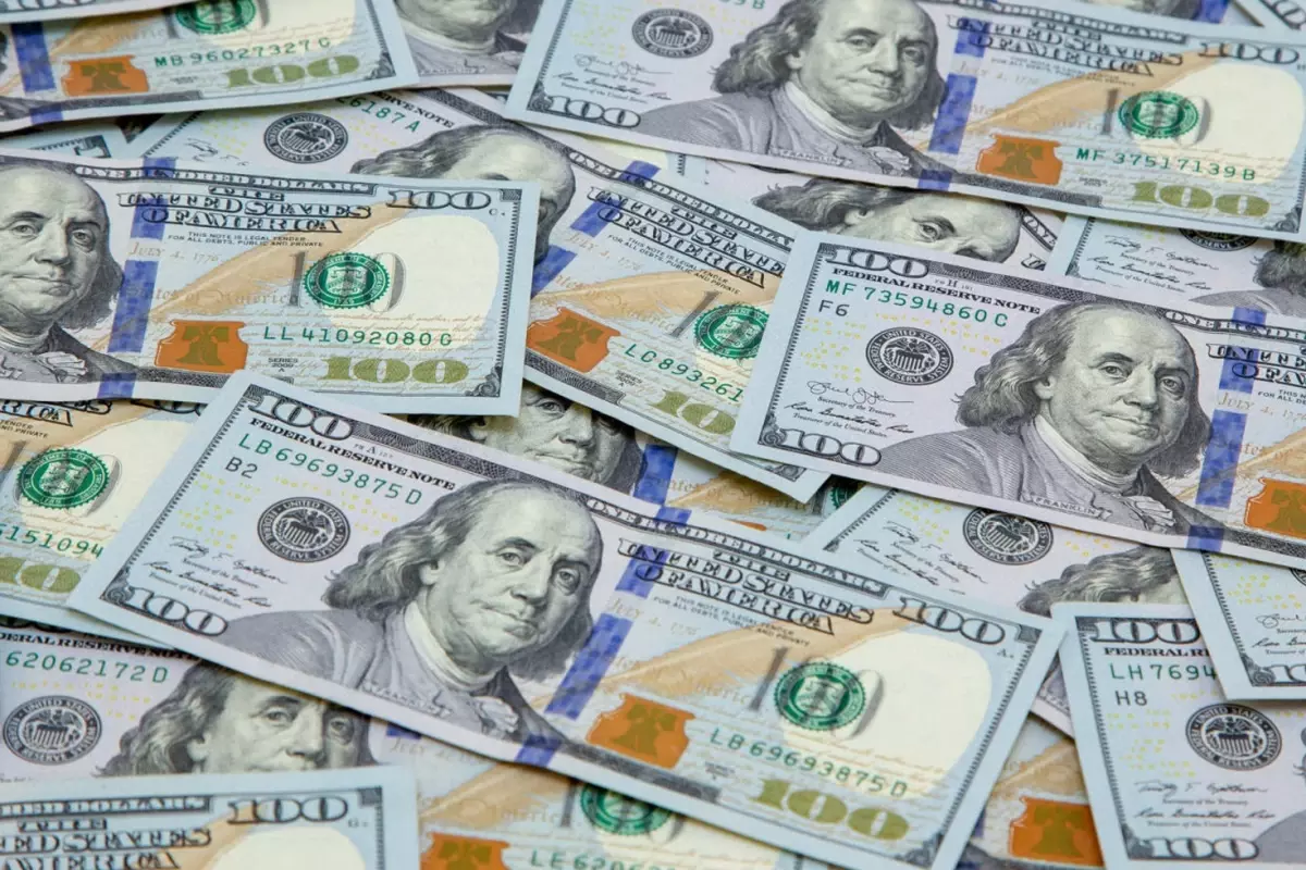 IMF’den Pakistan’a 1,4 milyar dolarlık kredi