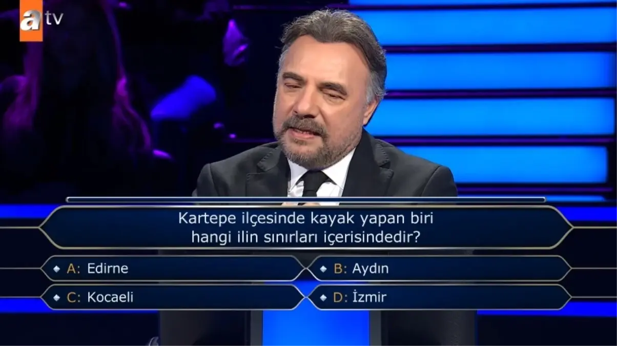 Kartepe ilçesinde kayak yapan biri hangi ilin sınırları içerisindedir? Kartepe kayak merkezi hangi ilde?