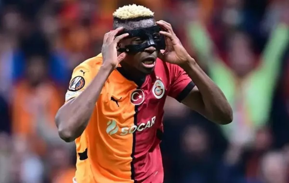 Osimhen Fenerbahçe'ye mi gidecek? Fenerbahçe Osimhen'e teklif yaptı mı?