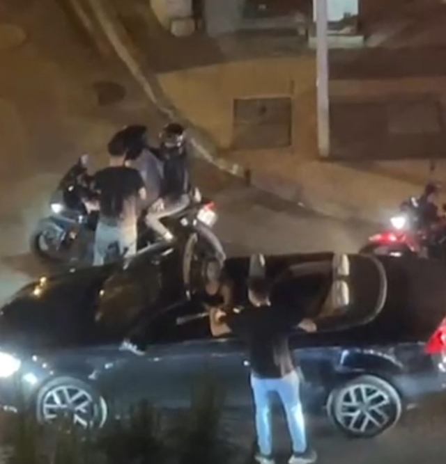 Driver Walking with a Knife After Traffic Dispute Arrested