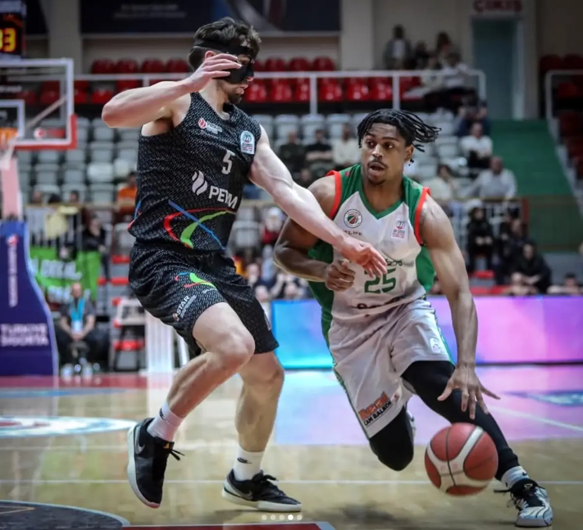 Aliağa Petkimspor, Semt 77 Yalovaspor'u Yenerek Küme Düşürdü