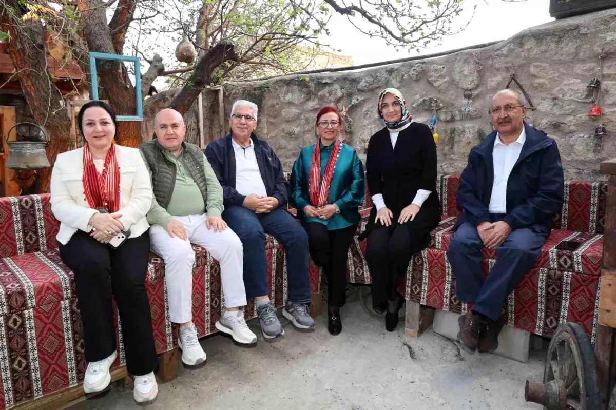 Afyonkarahisar Valisi, Frig Vadisi'nde Tarihi Zenginlikleri Tanıttı