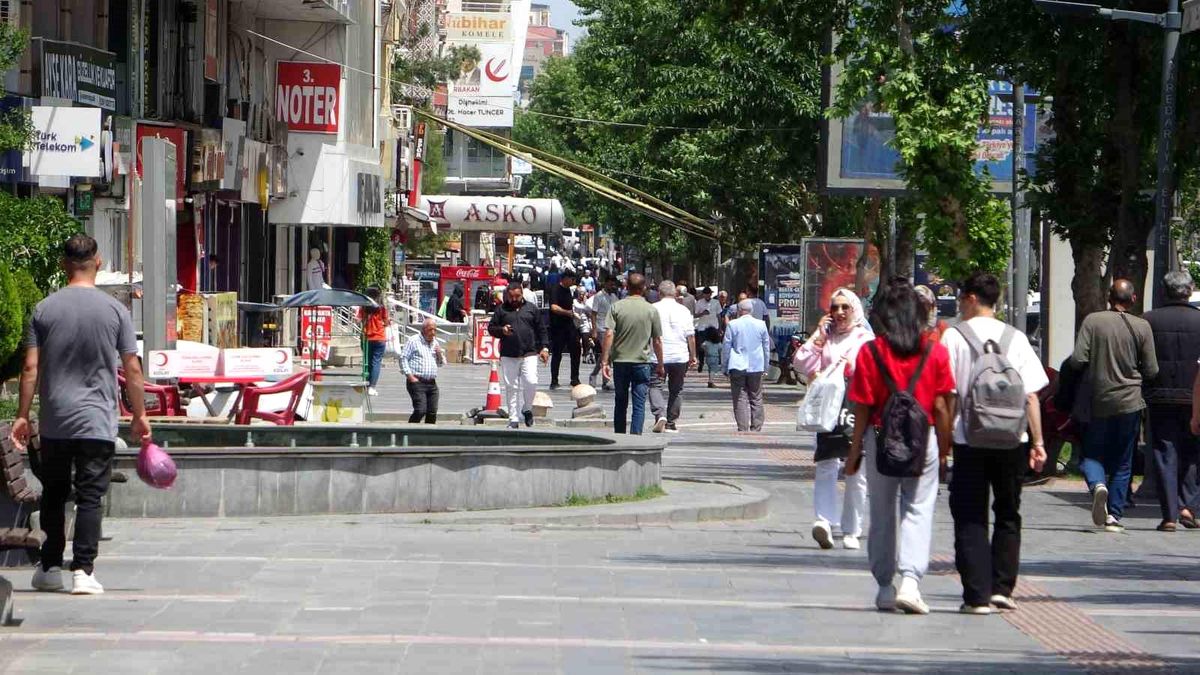 Tımoklular Derneği'nden PKK'nın Silah Bırakma Kararına Destek