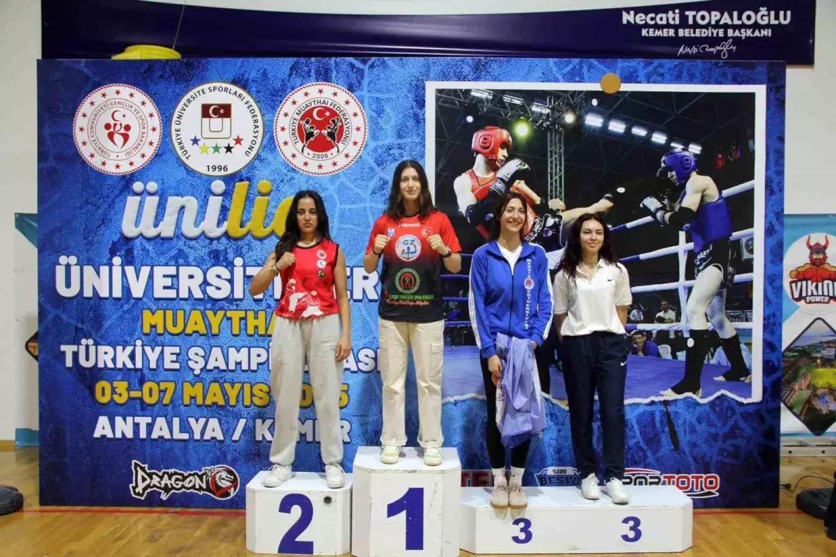 Sude Nur Basancı, Türkiye Üniversitelerarası Muaythai Şampiyonası'nda Şampiyon Oldu