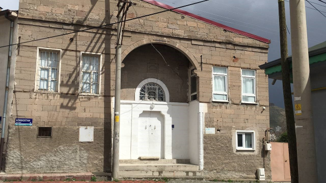 A claim that has stirred our city: It is said that his ancestors lived in our neighborhood