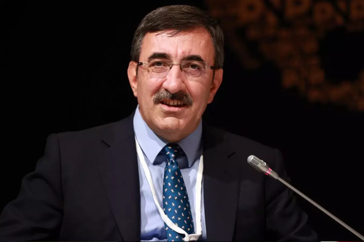Cevdet Yılmaz'dan PKK'nın fesih kararı sonrası uyarı: Provokasyonlara karşı kararlı hareket edilmeli