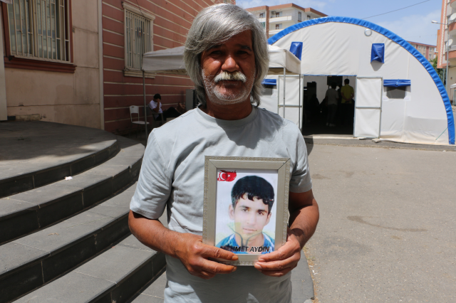 Diyarbakır mothers are waiting to reunite with their children as the PKK disbands