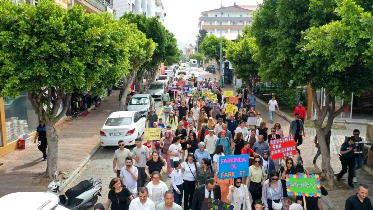 Gazipaşa'da Engelliler Haftası İçin Farkındalık Yürüyüşü Düzenlendi