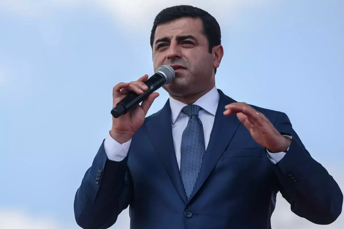 Selahattin Demirtaş'tan PKK'nın fesih kararına ilk yorum