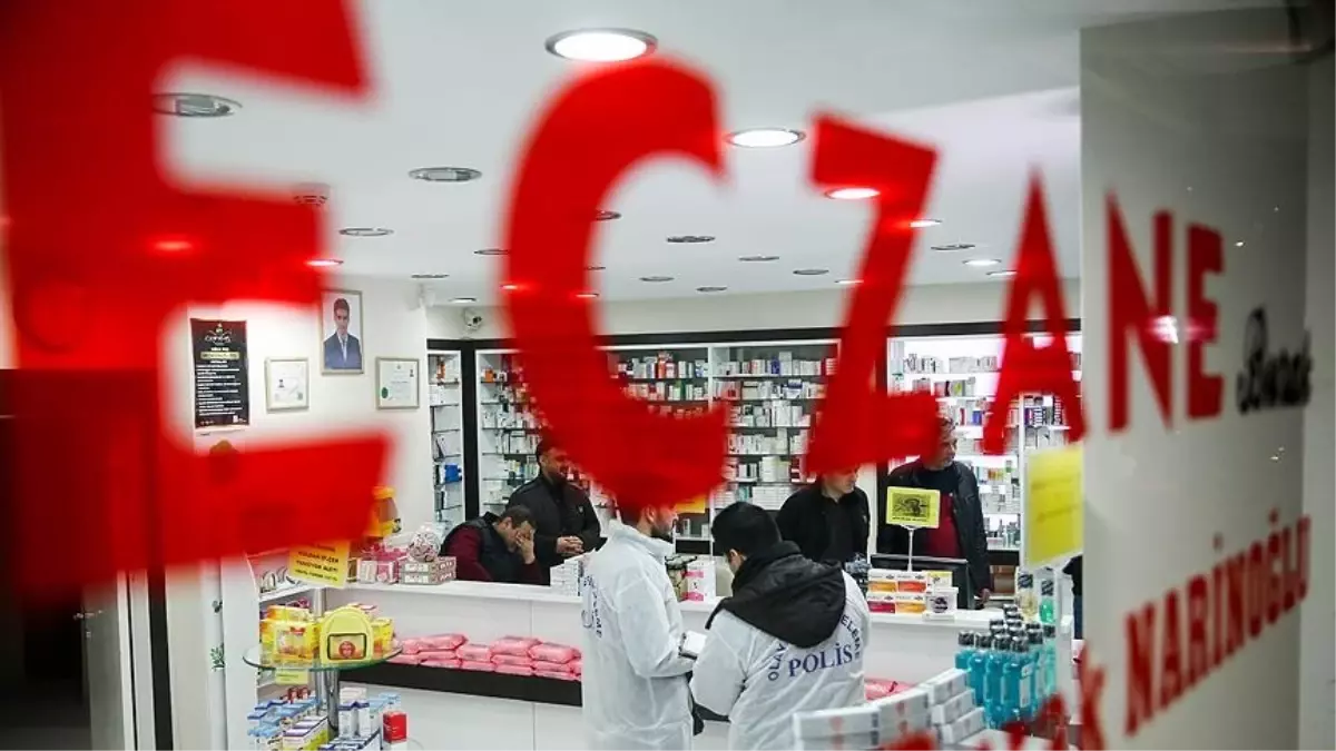 19 Mayıs'ta eczaneler açık mı, saat kaça kadar çalışıyor? 19 Mayıs 2025 Pazartesi günü eczaneler çalışıyor mu?