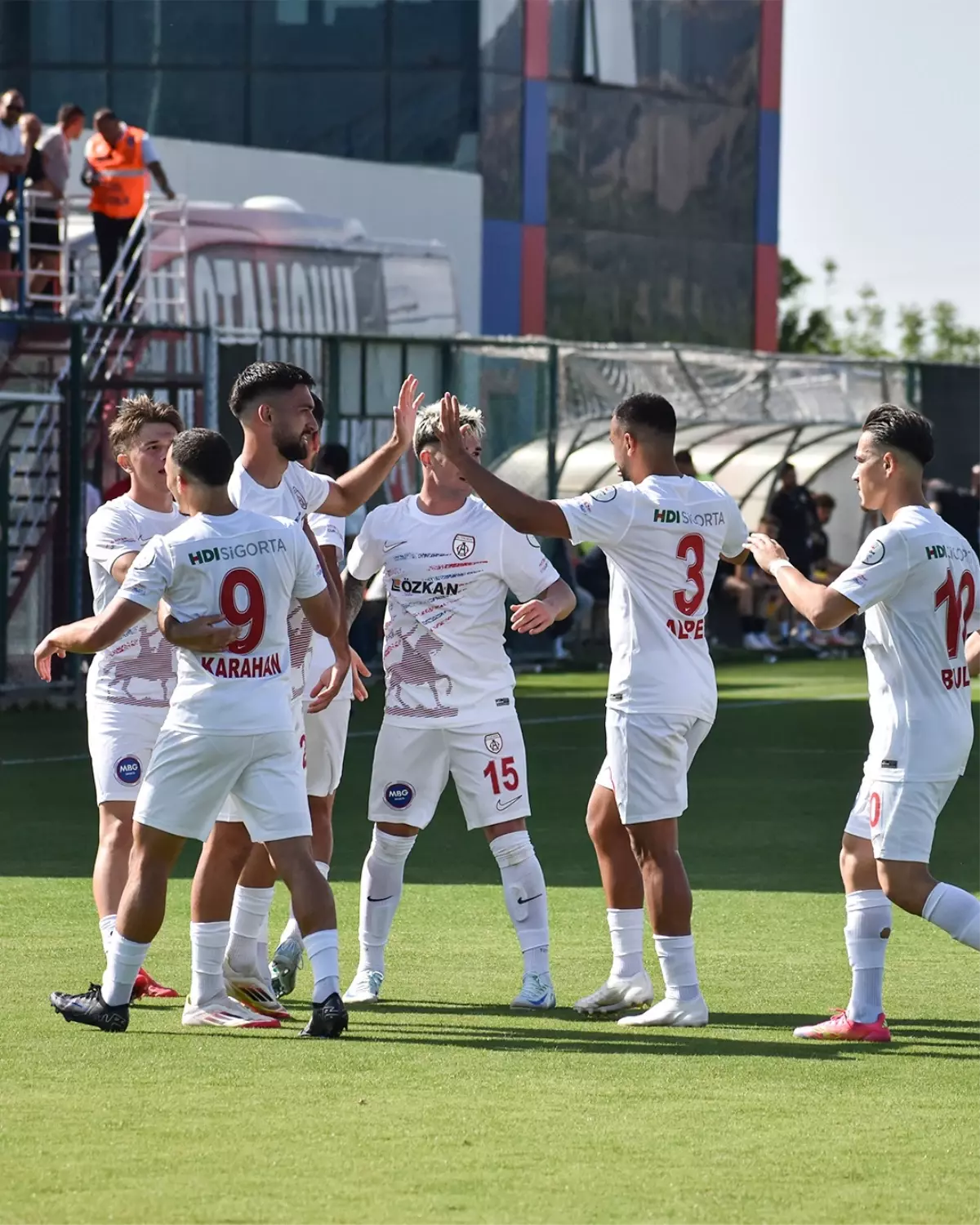 Altınordu, Kastamonuspor'u Mağlup Ederek Avantaj Sağladı