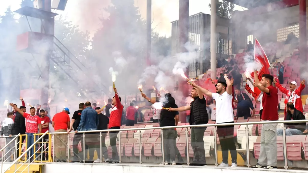 Balıkesirspor'dan Play-Off Öncesi Taraftar Desteği