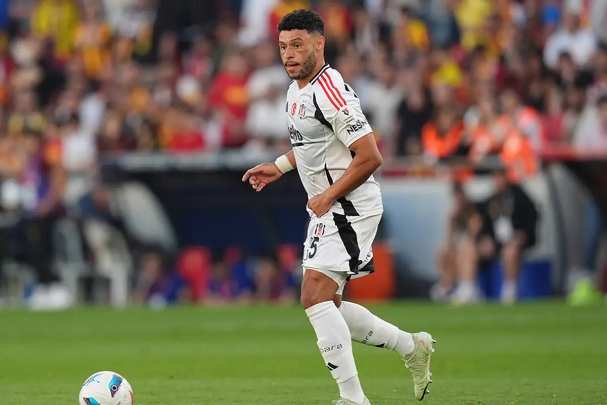Beşiktaş'a kötü haber! Chamberlain sakatlandı