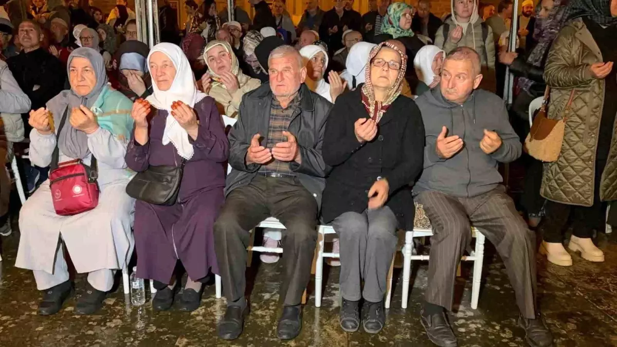 Edirne'den 76 Kişilik Hac Kafilesi Kutsal Topraklara Uğurlandı