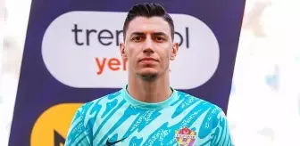 Berke Özer 2 yıllık imzayı attı