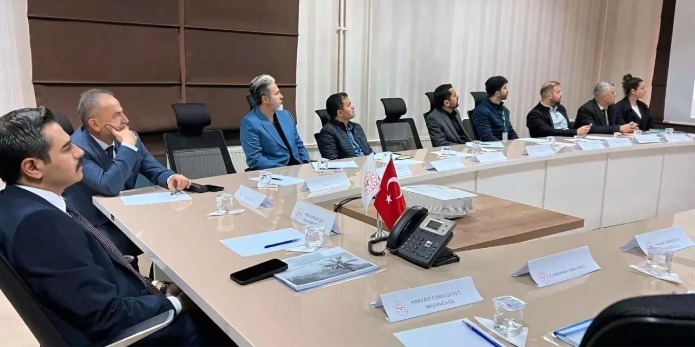 Bağımlılıkla Mücadele Toplantısı Hakkari'de Gerçekleştirildi
