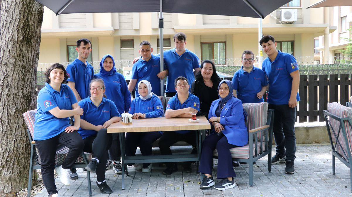 Düzce'deki Kusursuz Kafe: Engelli Bireylerin Sosyal Hayata Entegrasyonu