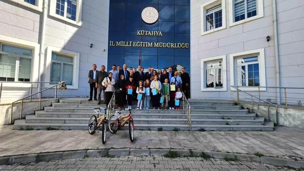 OEDAŞ'ın geleneksel şiir ve resim yarışması Kütahya'da yapıldı