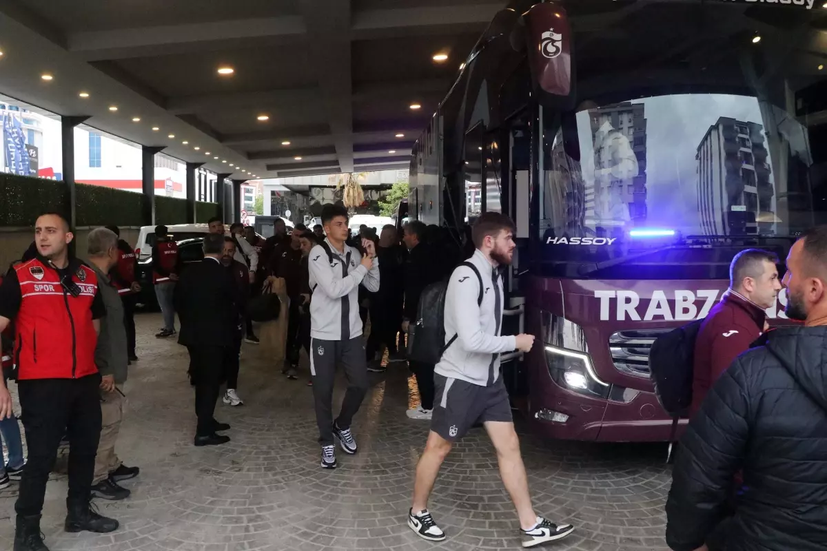 Trabzonspor Gaziantep'e Geldi: Türkiye Kupası Finali Öncesi Hazırlıklar Başladı