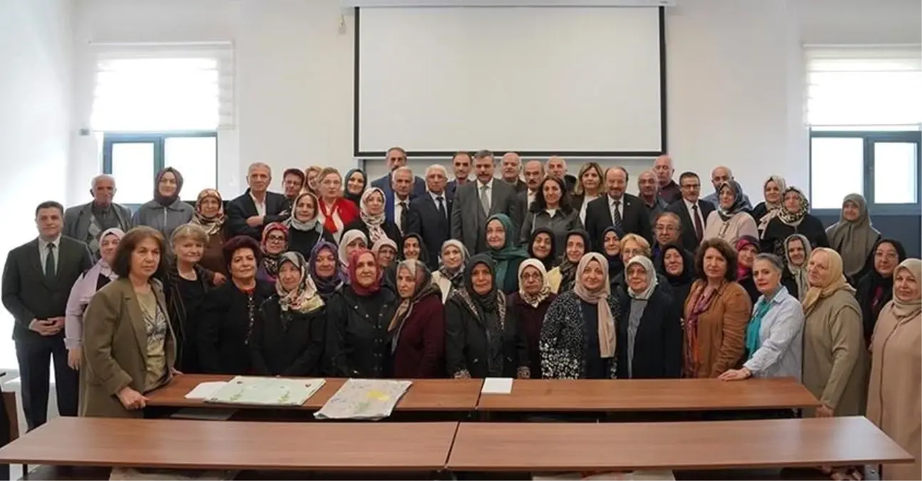 Erzurum Valisi Çiftçi, 60+ Tazelenme Üniversitesi Programı Öğrencileriyle Buluştu