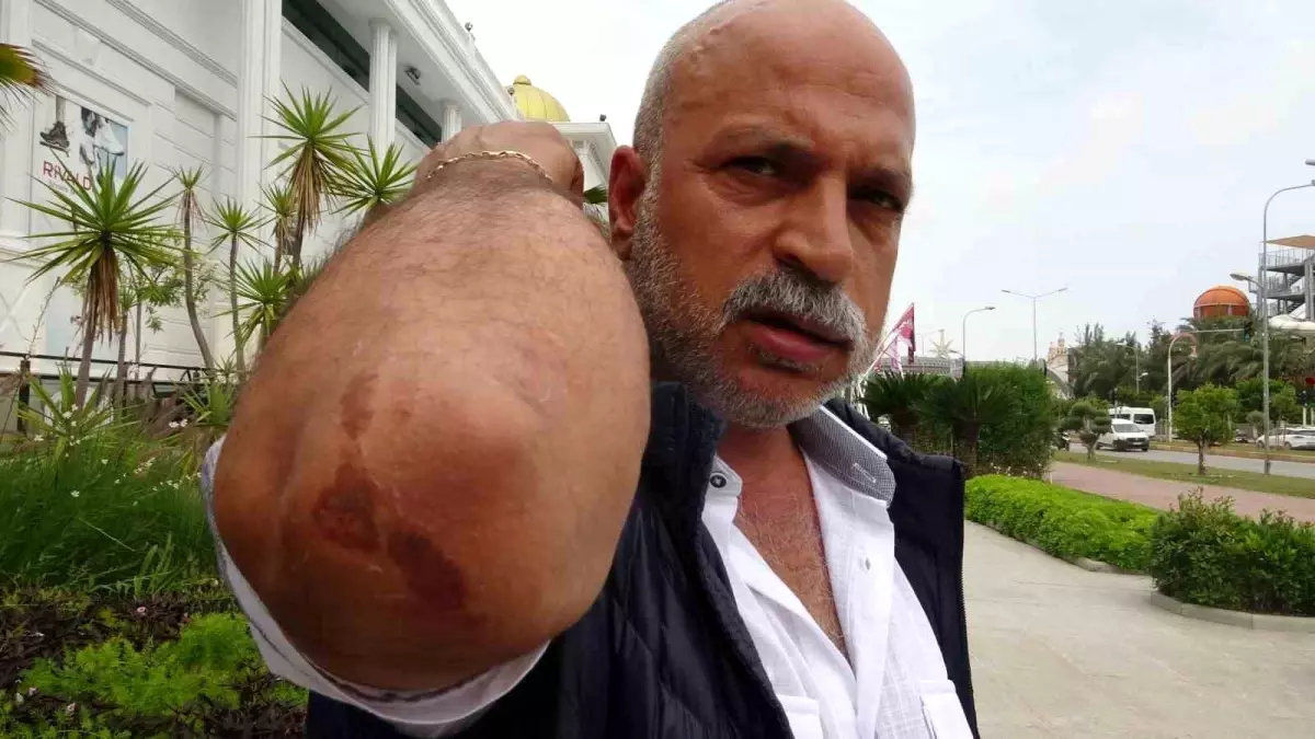 Kundu'da Esnaf Dernek Başkan Yardımcısına Saldırı