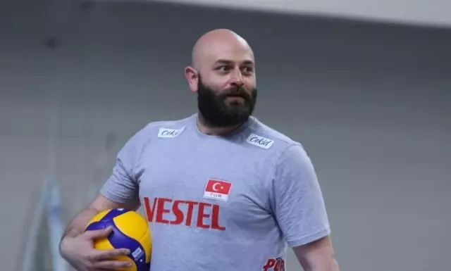 A Turkish coach took over the Greek team