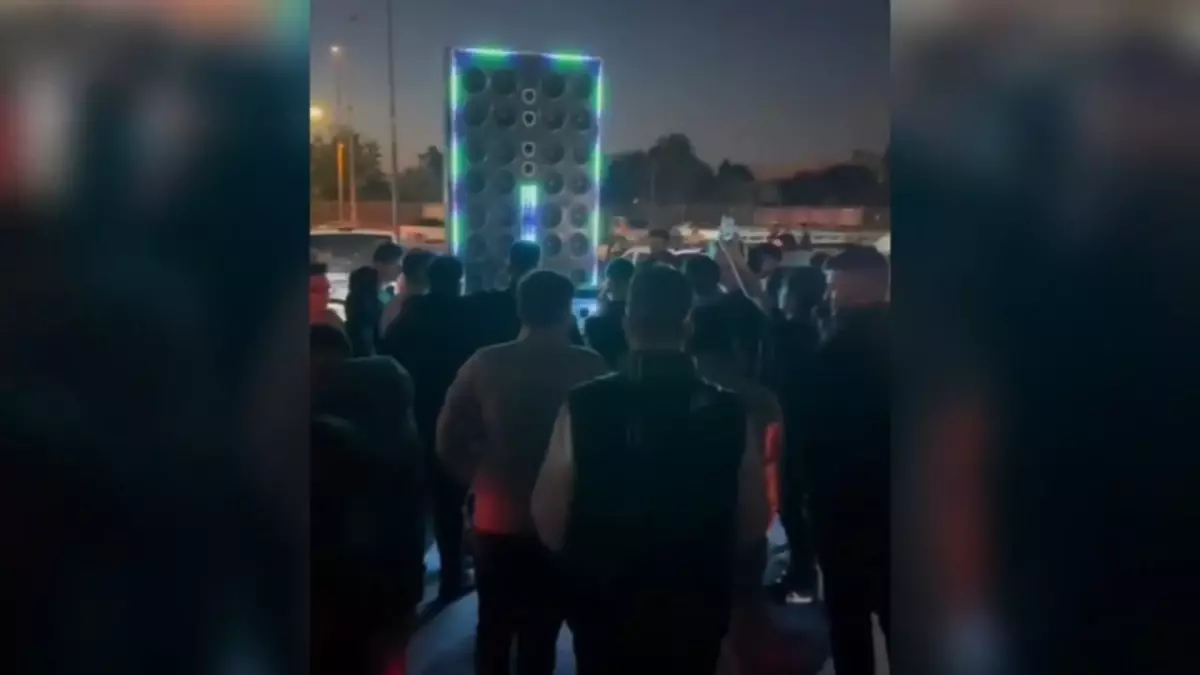 Avcılar'da Modifiye Araçlara Yüksek Ses Ceza Yağdı