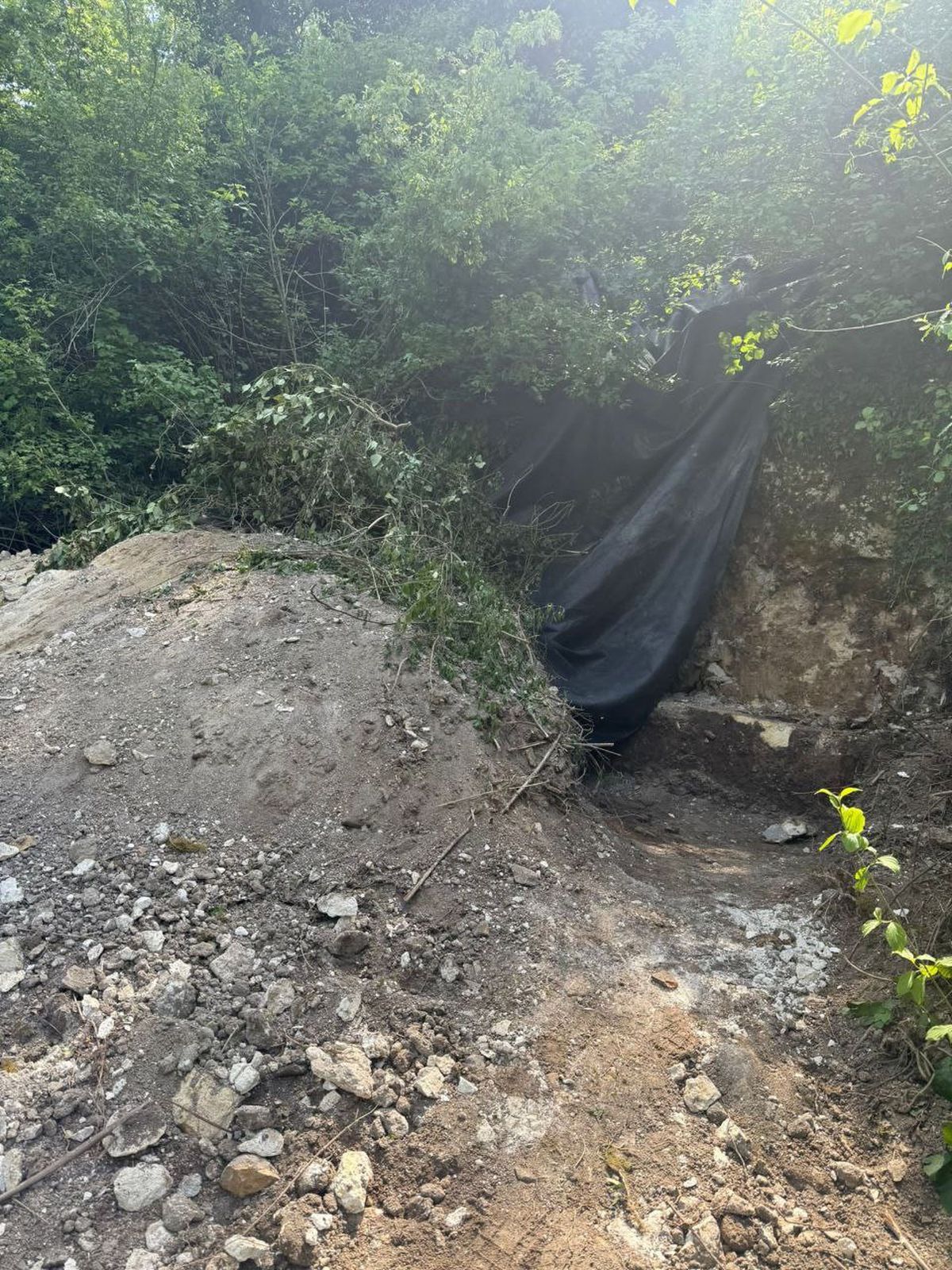 Çatalca'da Kaçak Kazı Operasyonu: 4 Gözaltı