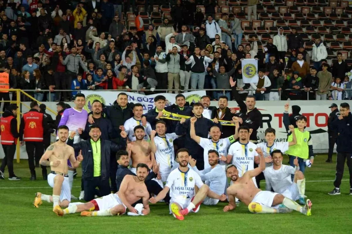 Alacagücü, Mimar Sinanspor'u Penaltılarda Geçerek Bölgesel Amatör Lig'e Yükseldi