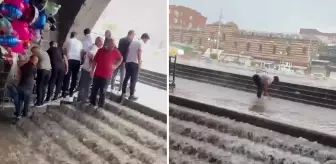 Diyarbakır'da dolu ve sağanak hayatı felç etti! Ulu Cami şelaleye döndü