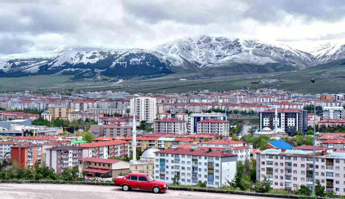 2024 Hanehalkı Büyüklüğünde Erzurum Türkiye Ortalamasının Üzerinde