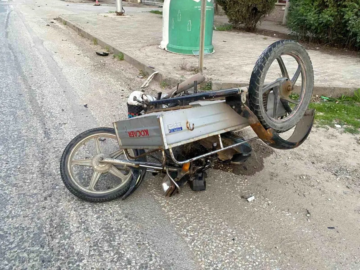 Manisa'da Trafik Kazası: 2 Ölü, 1 Yaralı