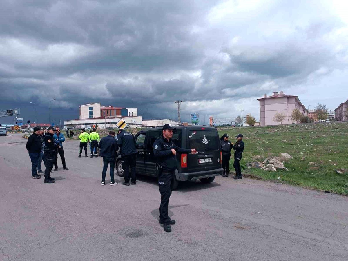 Kars'ta Okul Çevrelerinde Güvenlik Denetimi