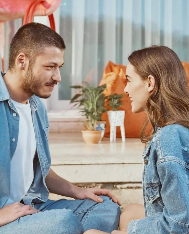 Kubilay Aka and Hafsanur Sancaktutan took the first step towards marriage