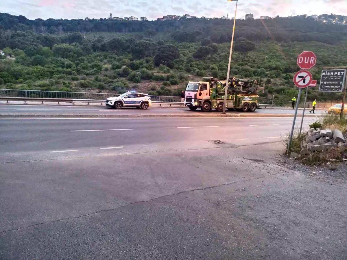 Maltepe'de Otomobil Gölete Uçtu