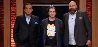 MasterChef'in eski jüri üyesi siyasete atılarak CHP'ye katıldı