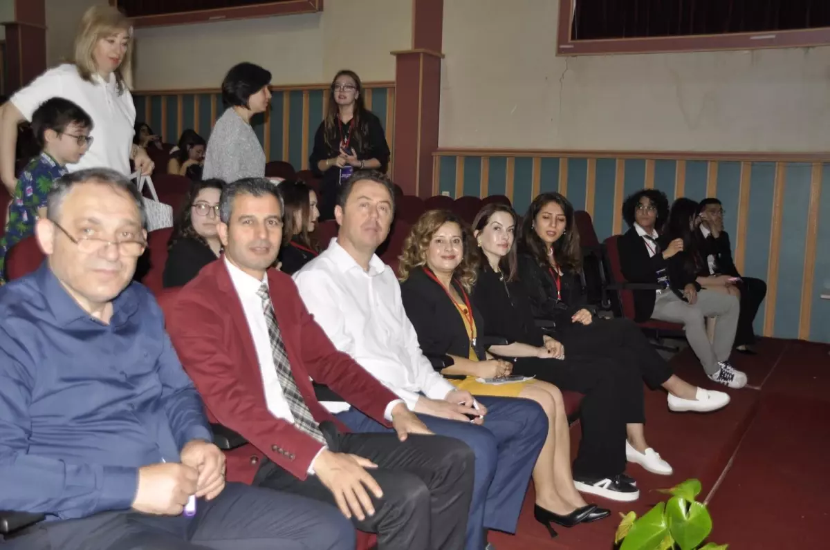 Menemen Şehit Ahmet Özsoy Fen Lisesi'nden Uluslararası Düzeyde Etkinlik: