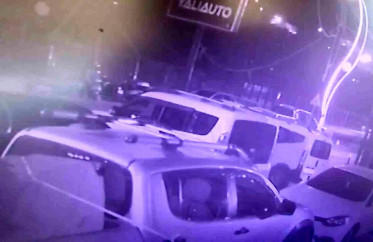 Bartın'da Motosiklet Kaskı Hırsızlığı Anında Yakalandılar