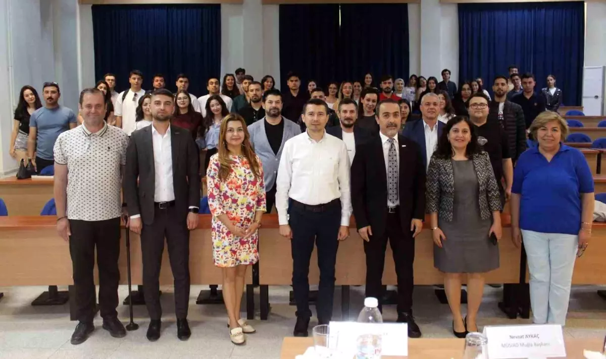 Muğla Sıtkı Koçman Üniversitesi'nde 8. Kariyer Günleri Düzenlendi